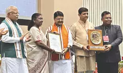Indore crowned cleanest city title for 8th consecutive year; MP dominates Swachh Survekshan Awards Indore crowned cleanest city title for 8th consecutive year; MP dominates Swachh Survekshan Awards