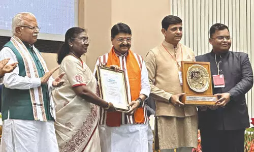 Indore crowned cleanest city title for 8th consecutive year; MP dominates Swachh Survekshan Awards