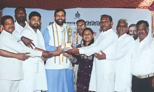 Haryana CM meets Shakya community members