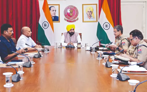 Golden Temple bomb threat: Be wary of rumours, won’t compromise with security, says Punjab CM Golden Temple bomb threat: Be wary of rumours, won’t compromise with security, says Punjab CM