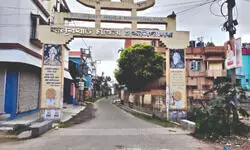 Balurghat: Cyber fraudsters target college girls with fake review pass promise Balurghat: Cyber fraudsters target college girls with fake review pass promise