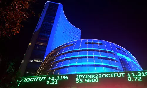 Markets decline in early trade dragged by foreign fund outflows, selling in Axis Bank
