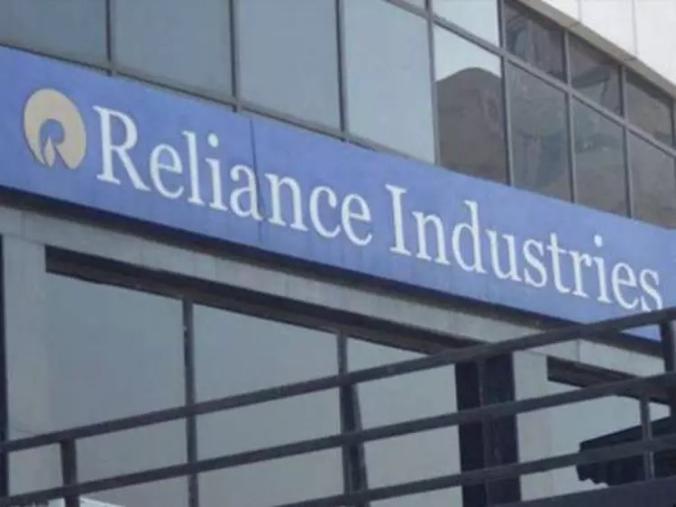 Reliance Industries reports highest ever Q1 net profit of Rs 26,994 cr