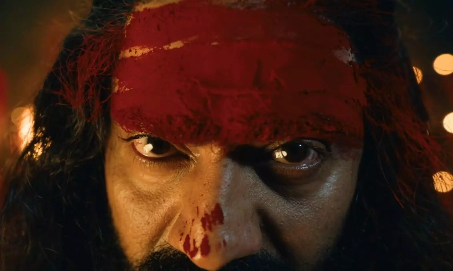 Dev roars aloud as Raghu Dakat Dev roars aloud as Raghu Dakat
