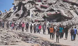 ‘Israeli tanks, snipers opened fire on crowd seeking aid in Gaza’