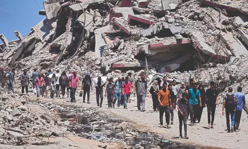 ‘Israeli tanks, snipers opened fire on crowd seeking aid in Gaza’