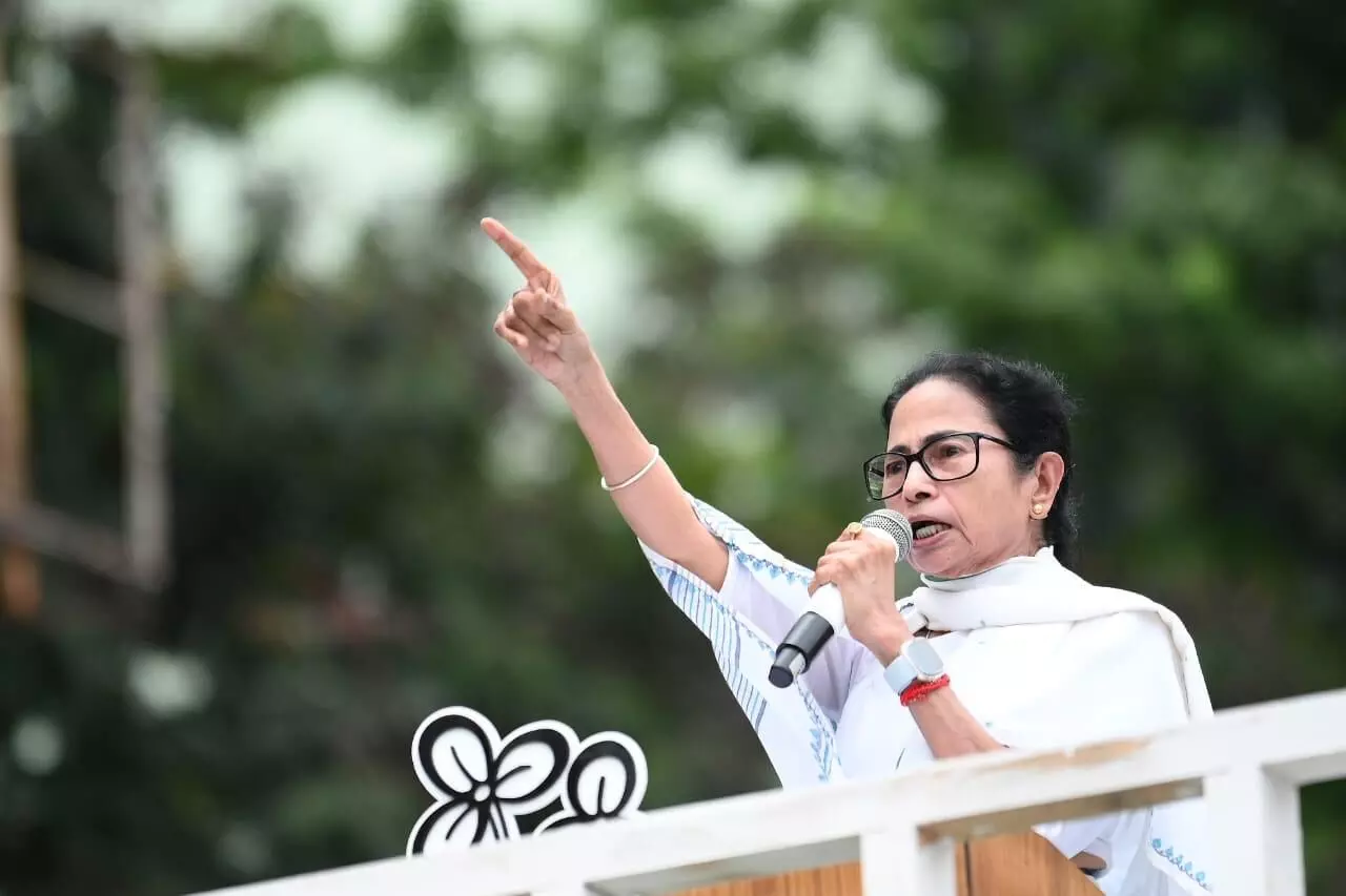 BJP unleashing linguistic terrorism on Bengalis: Mamata