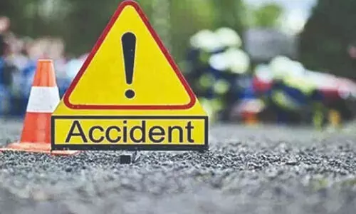Separate road mishaps: 4 people, including two minors, killed