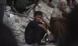 Israeli gunshots, strikes kill at least 25 in Gaza, some while seeking aid Israeli gunshots, strikes kill at least 25 in Gaza, some while seeking aid