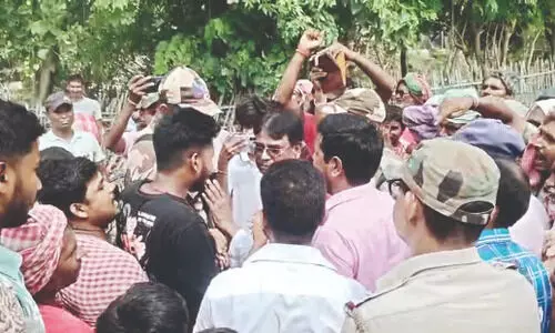 Protest erupts during BJP MP’s visit to erosion-hit areas in Malda