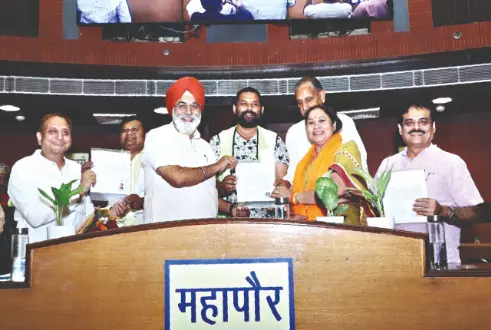 Regularisation win for 336 sanitation workers Regularisation win for 336 sanitation workers