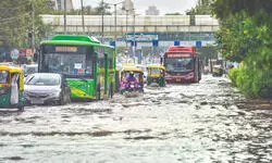 Heavy rains lash parts of North India; 5 killed