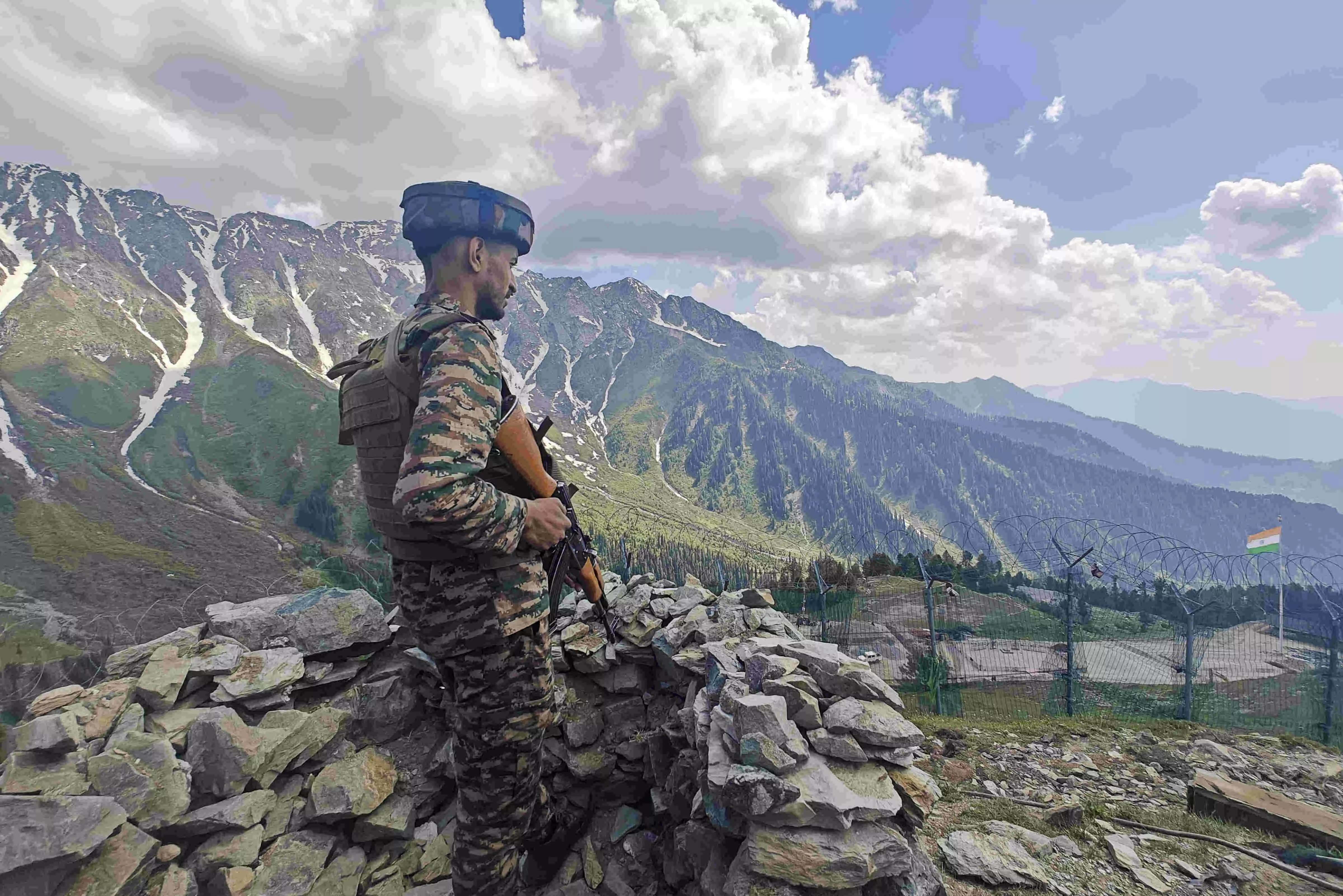 Army foils infiltration bid in J-Ks Poonch, two terrorists killed Army foils infiltration bid in J-Ks Poonch, two terrorists killed