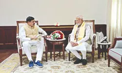 CM Mohan Yadav calls on PM Modi, presents Madhya Pradesh’s development vision booklet CM Mohan Yadav calls on PM Modi, presents Madhya Pradesh’s development vision booklet