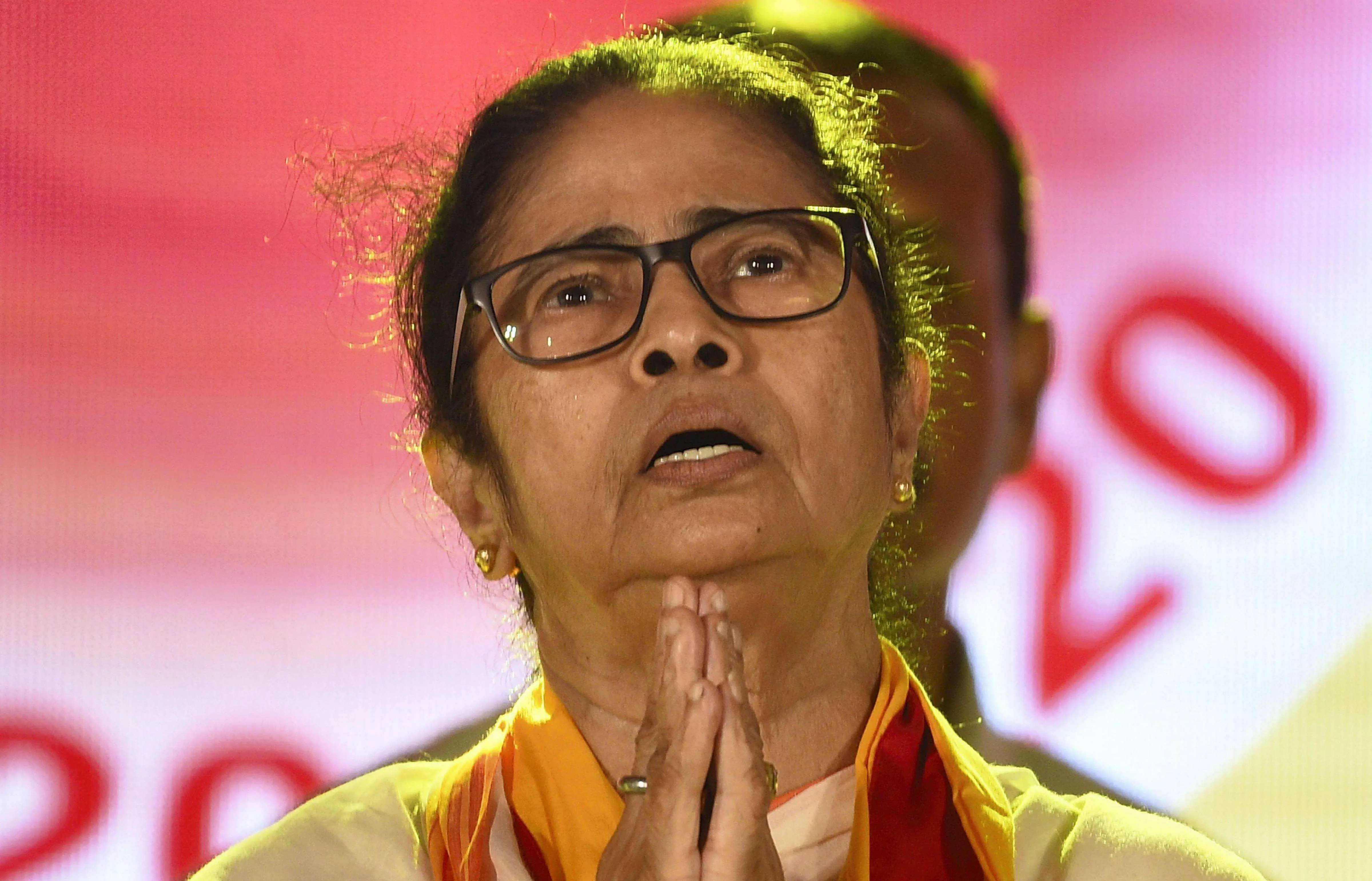 Chapter of Jharkhands history comes to end: Mamata condoles Shibu Sorens death Chapter of Jharkhands history comes to end: Mamata condoles Shibu Sorens death