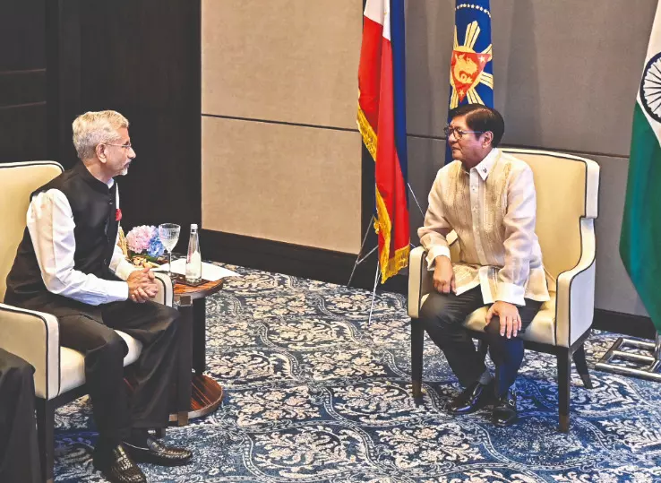 Philippines Prez begins India visit, meets Jaishankar