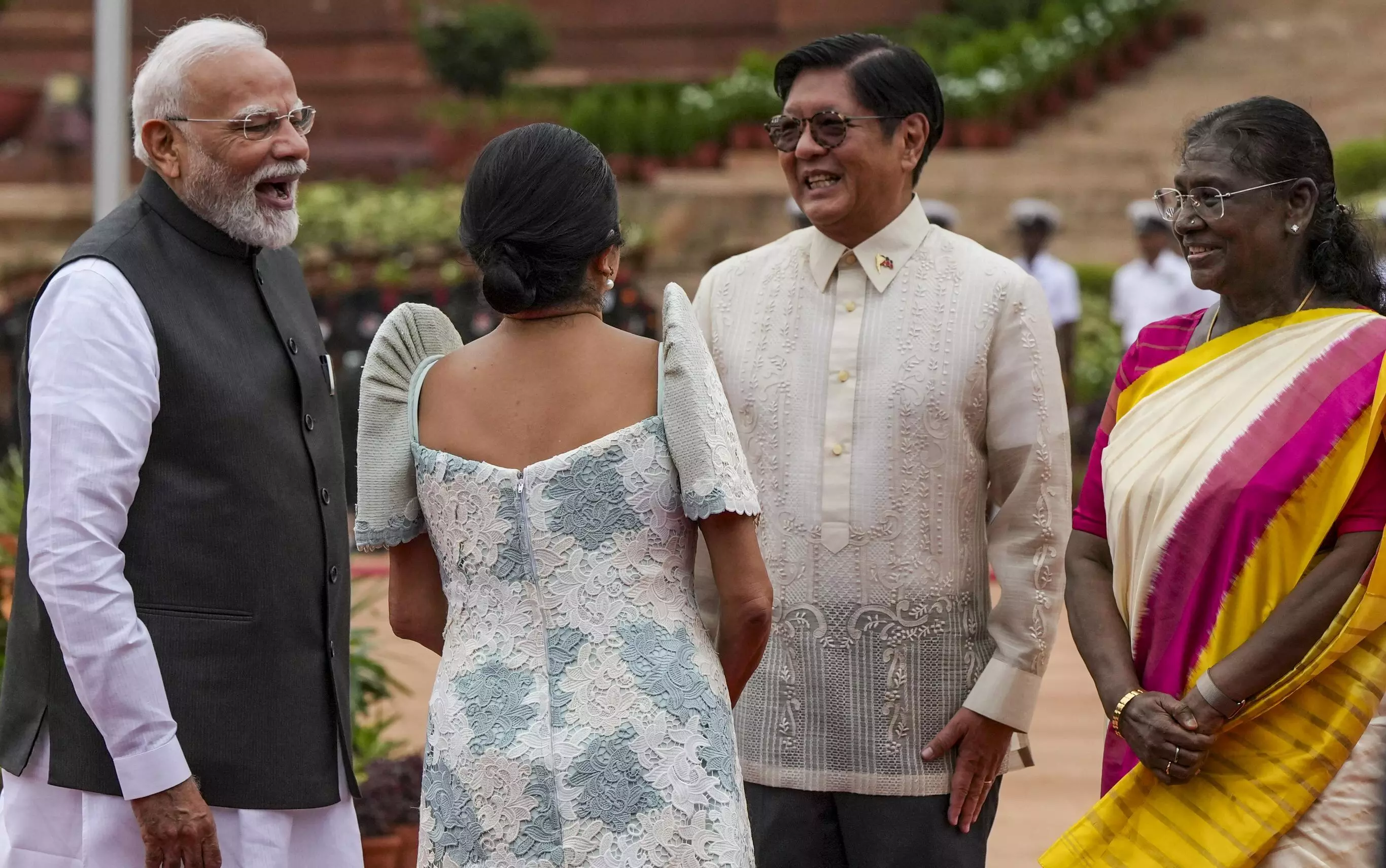 Philippines Prez accorded ceremonial welcome, calls India visit reaffirmation of strengthening ties Philippines Prez accorded ceremonial welcome, calls India visit reaffirmation of strengthening ties