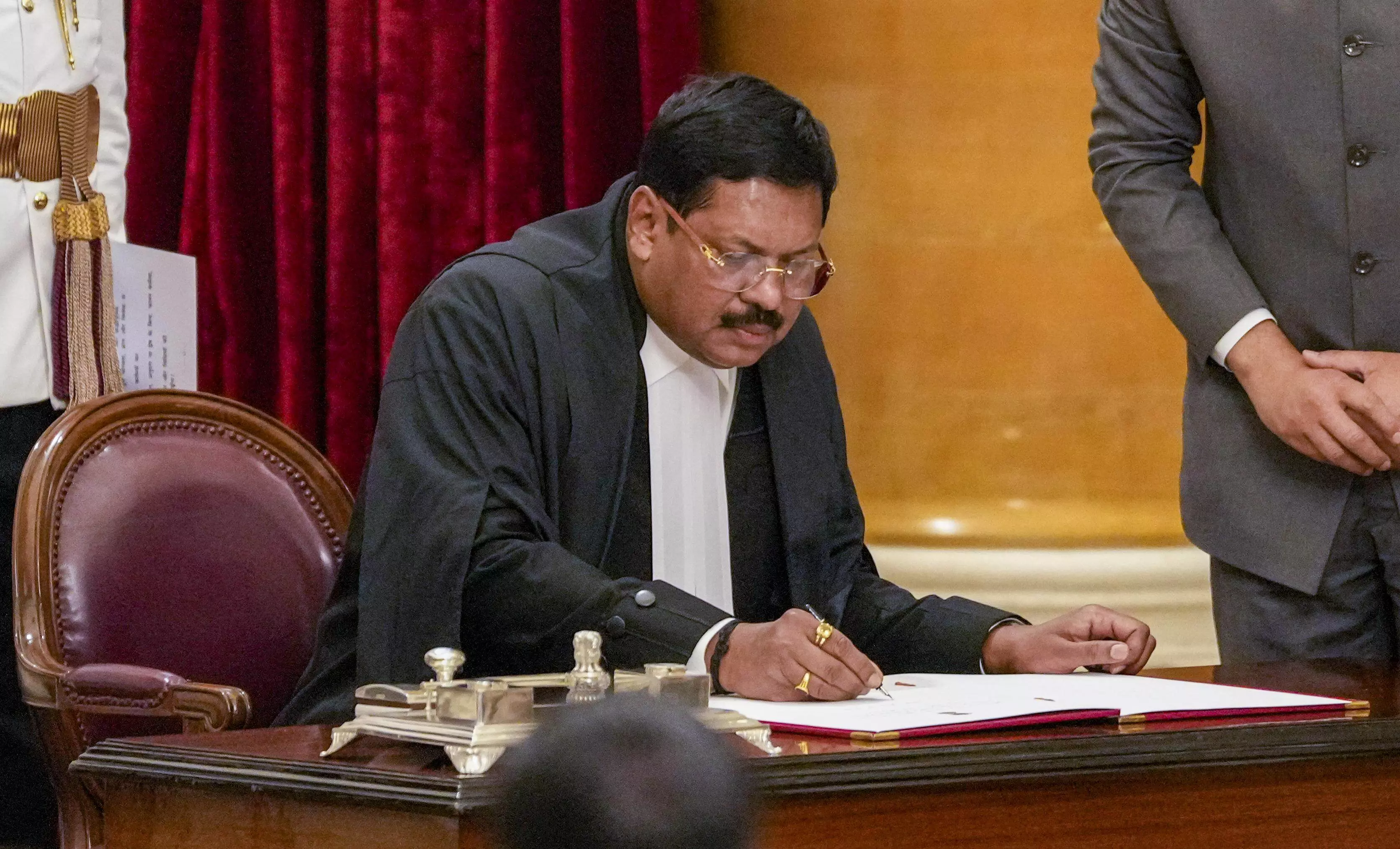 Senior lawyers cant mention cases for urgent hearing in my court from Aug 11: CJI Gavai