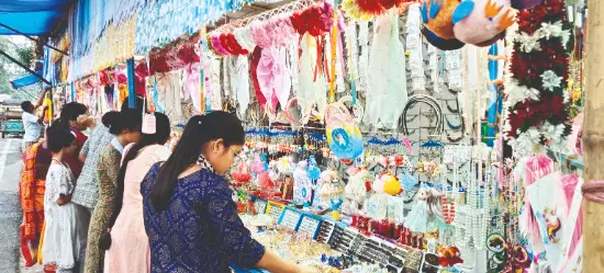 Radha-Krishna swing festival brings devotion & nostalgia to Balurghat Radha-Krishna swing festival brings devotion & nostalgia to Balurghat
