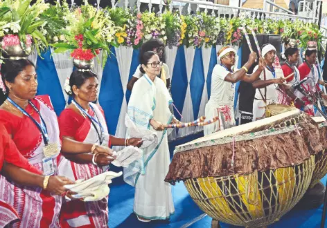 Boost for Jhargram: Mamata   unveils projs worth Rs 550 crore
