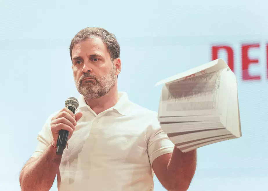 Rahul alleges poll fraud, BJP-EC ‘collusion’; BJP says ‘calculated deceit’, EC asks for oath on claims