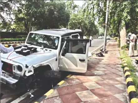 Chanakyapuri: SUV runs over two; one dead, another critical