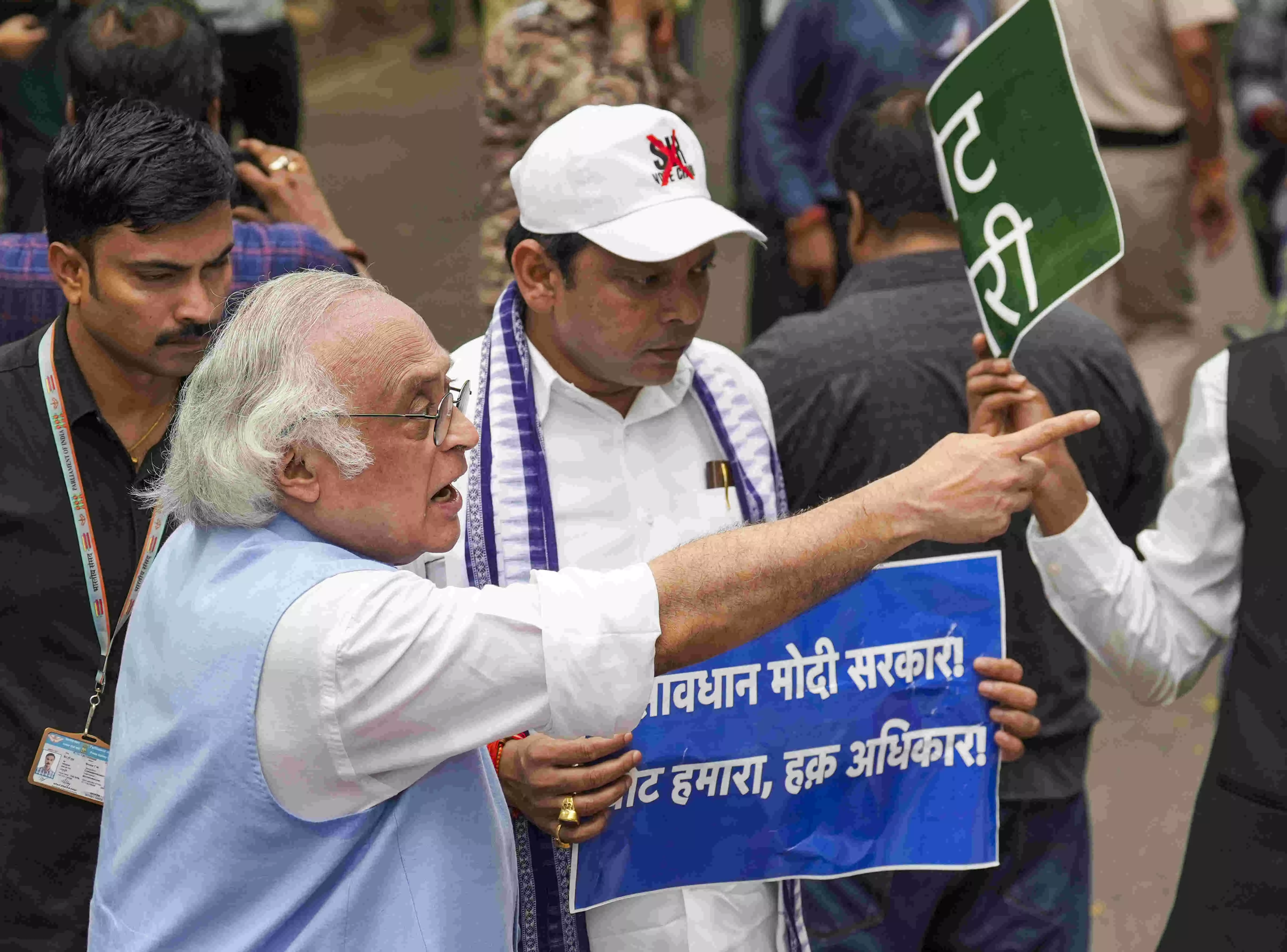 Chunav Aayog cant be churao aayog: Jairam Ramesh slams EC as Oppn MPs march stopped