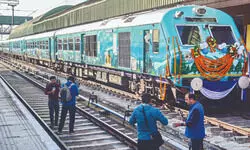 CAG: Railways’ earnings showed 25.51% increase in 2022-23 over previous FY