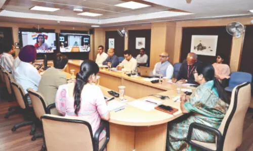 To cut citizen hassle, CM vows for Mini Secretariat in every district