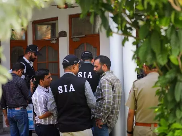 Killing of Kashmiri Pandit woman in 1990: SIA carries out raids in central Kashmir Killing of Kashmiri Pandit woman in 1990: SIA carries out raids in central Kashmir