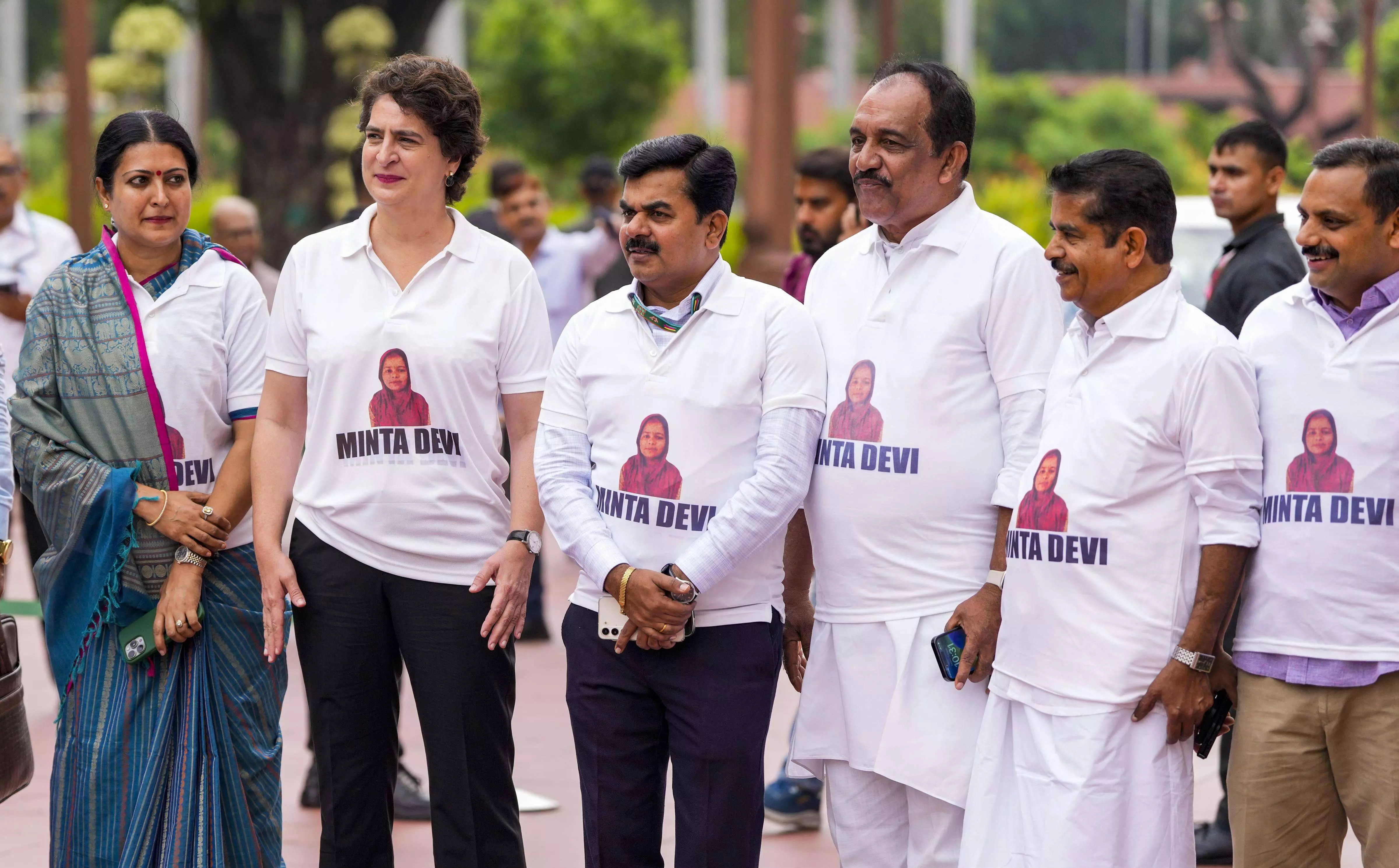 Opposition holds T-shirt protest against SIR, vote chori in Parliament premises Opposition holds T-shirt protest against SIR, vote chori in Parliament premises