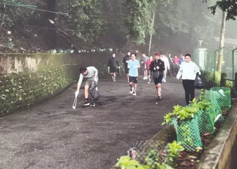 Plogging for the queen of Hills: Fitness meets cleanliness in Darjeeling Plogging for the queen of Hills: Fitness meets cleanliness in Darjeeling