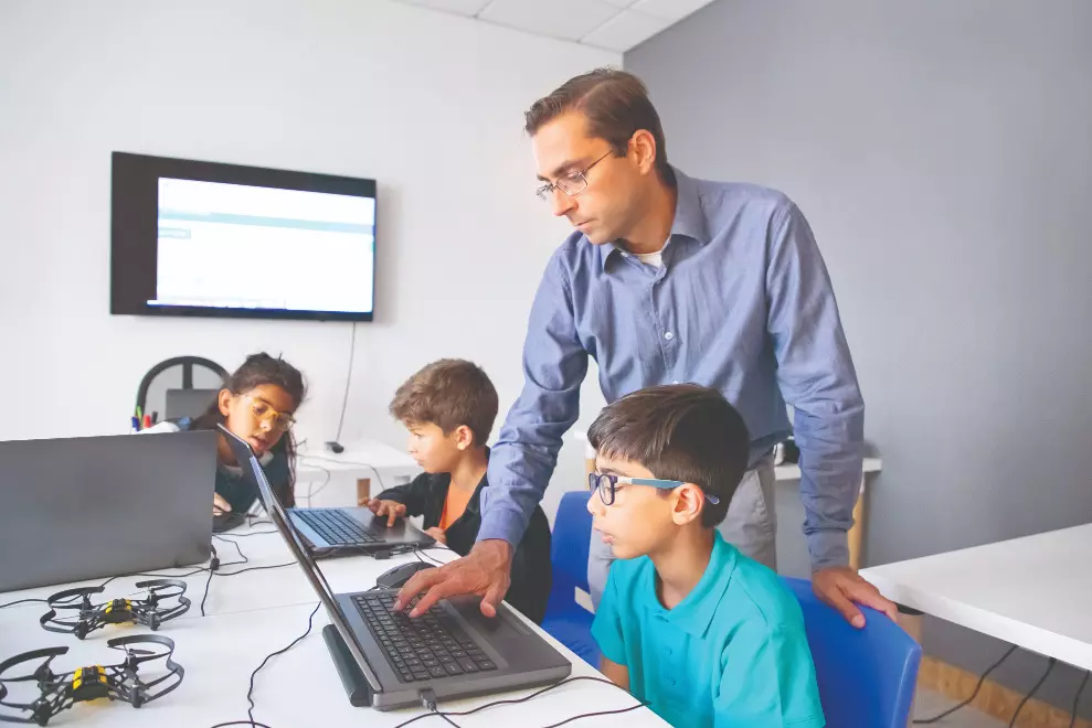 To tackle AI misuse, NY school shifts to handwritten summer essays To tackle AI misuse, NY school shifts to handwritten summer essays