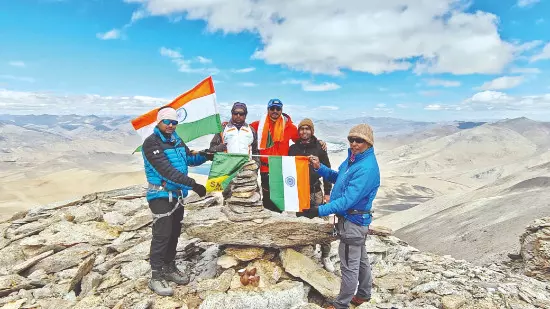 Bengali team scales two unnamed peaks in Ladakh amid ‘chilling high winds’