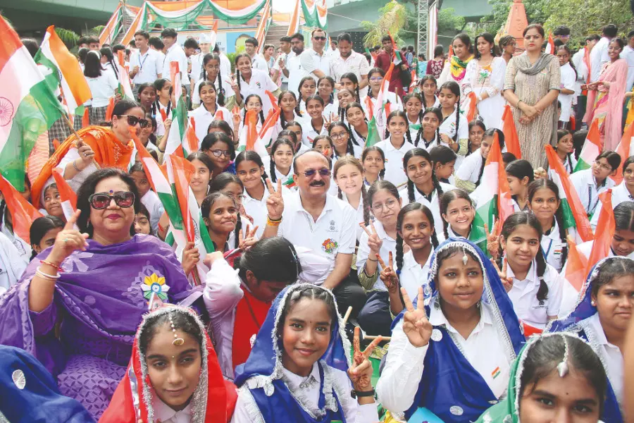 Minister Sood leads Tiranga Yatra in Janakpuri Minister Sood leads Tiranga Yatra in Janakpuri
