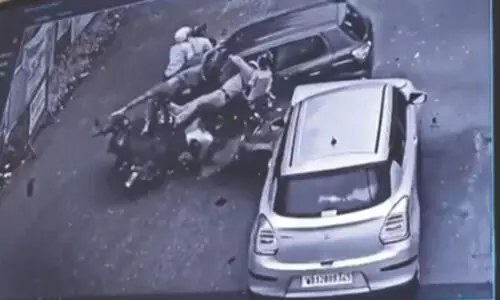 Biker charred to death: Driver held for fatal Salt Lake road mishap