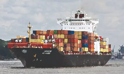 Exports snap 2-mnth losing streak, rise 7.29% to $37.24 billion in July