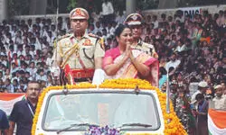 CM promises to make Delhi ‘City of Dreams’