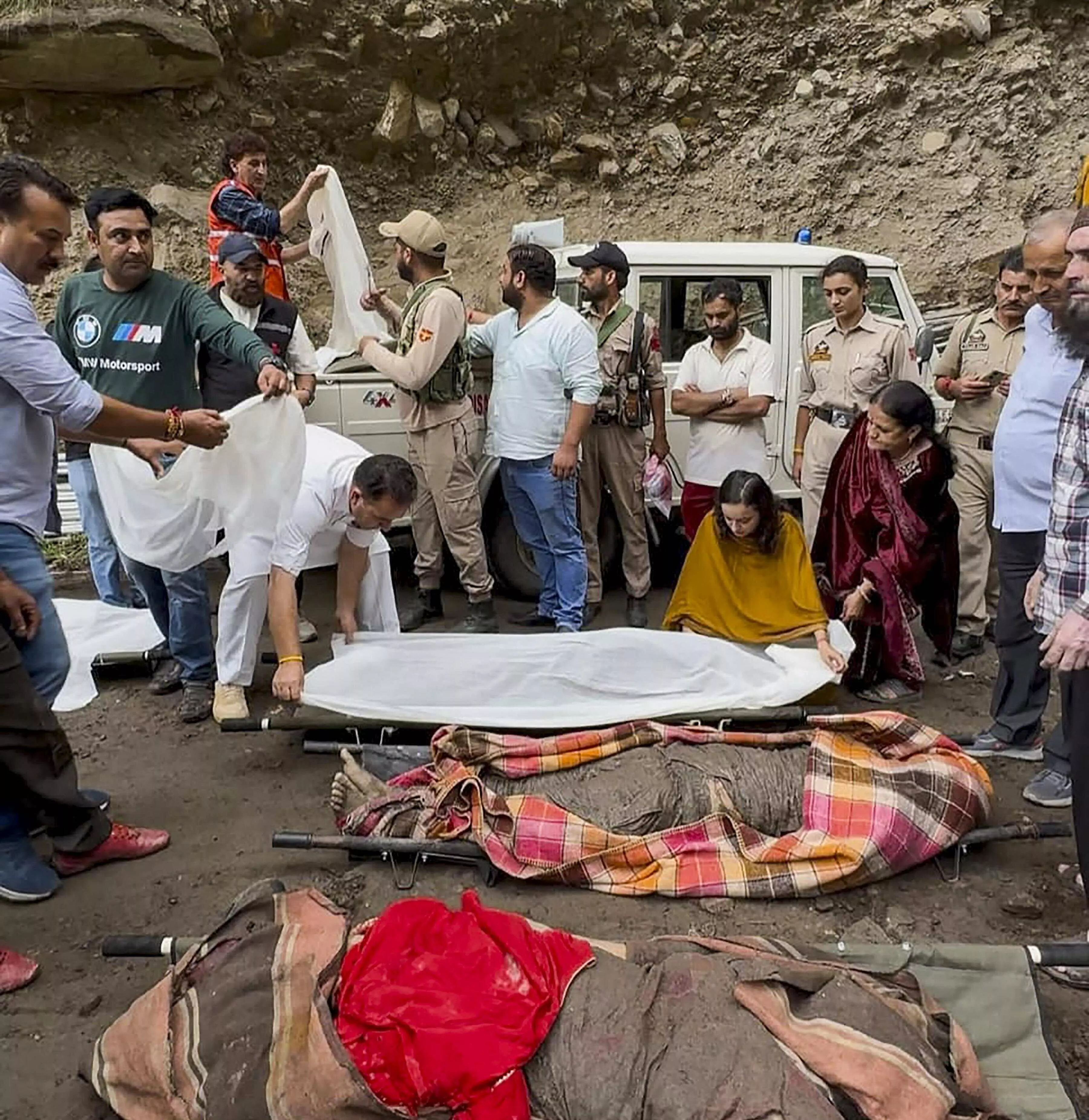 Kishtwar cloudburst: J-K authorities identify 21 bodies