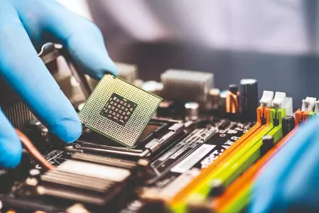 ‘1st made-in-India semicon chip to come in mkt by this year end’