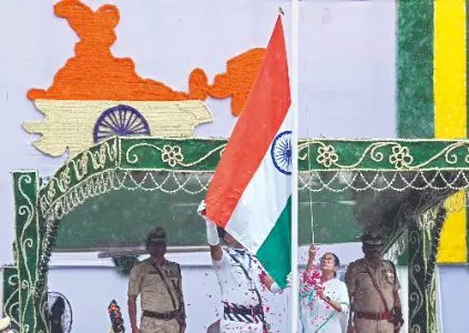 Will continue to fight to uphold honour of every Indian: Mamata