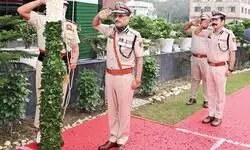 Top cop urges Delhi Police to become self-reliant, embrace technology