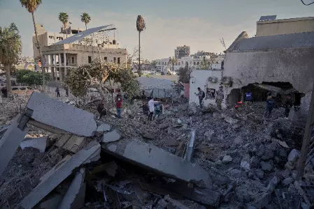 Gaza war death toll surpasses 62,000, says Palestinian Health Ministry