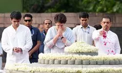 Tributes paid to Rajiv Gandhi on birth anniversary