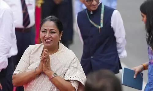 Delhi CM Rekha Gupta attacked during Jan Sunwai, accused detained