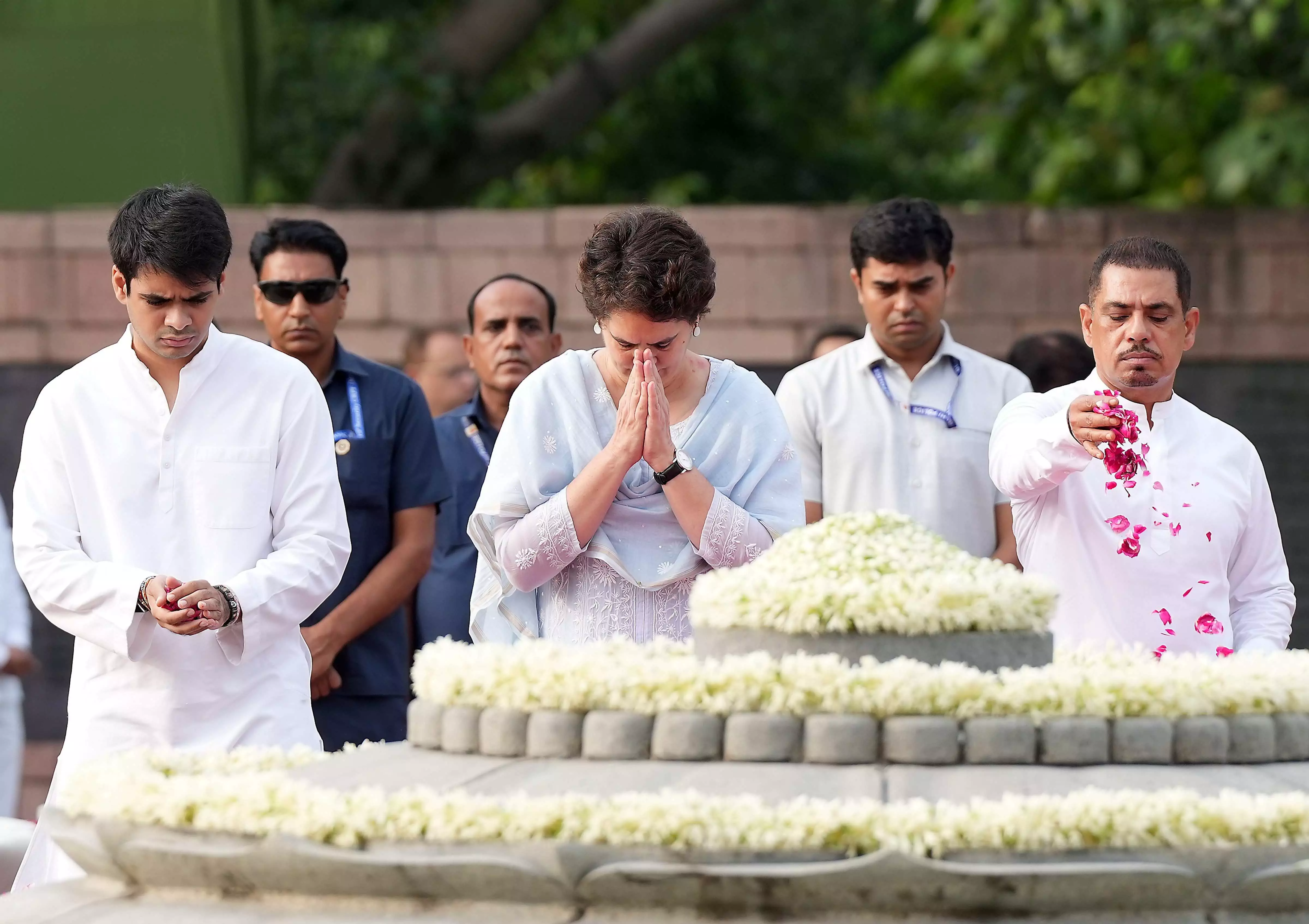 Tributes paid to Rajiv Gandhi on birth anniversary
