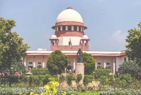 Elected govts cannot be left to discretion of unelected Governors: SC