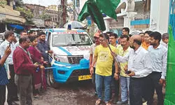 English Bazar Municipality unveils free ambulance service English Bazar Municipality unveils free ambulance service