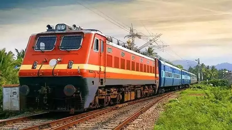 Over 1 lakh complaints of water shortage in toilets of Indian Railways coaches in 2022-23: CAG Over 1 lakh complaints of water shortage in toilets of Indian Railways coaches in 2022-23: CAG
