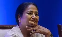 Chief Minister Didi will not be afraid: Rekha Gupta addresses first public meeting after attack